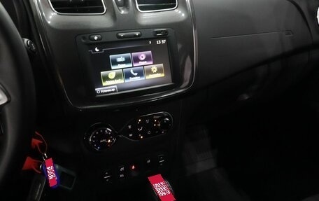 Renault Sandero II рестайлинг, 2021 год, 1 339 000 рублей, 16 фотография