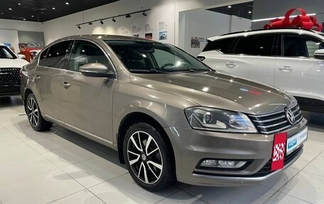 Volkswagen Passat B7, 2011 год, 1 020 000 рублей, 3 фотография
