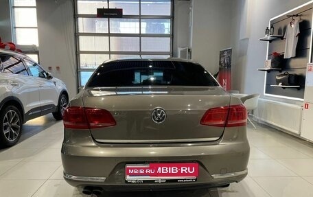 Volkswagen Passat B7, 2011 год, 1 020 000 рублей, 5 фотография