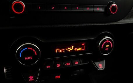 KIA Rio IV, 2021 год, 1 750 000 рублей, 14 фотография