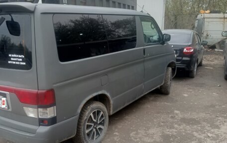 Mazda Bongo Friendee i рестайлинг, 2003 год, 550 000 рублей, 8 фотография