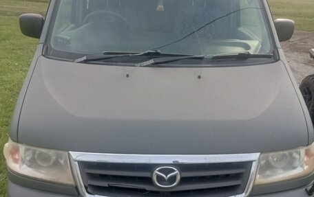 Mazda Bongo Friendee i рестайлинг, 2003 год, 550 000 рублей, 9 фотография