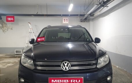 Volkswagen Tiguan I, 2012 год, 879 000 рублей, 1 фотография