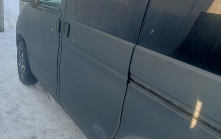 Mazda Bongo Friendee i рестайлинг, 2003 год, 550 000 рублей, 20 фотография