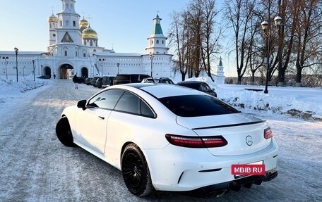 Mercedes-Benz E-Класс, 2021 год, 5 400 000 рублей, 6 фотография