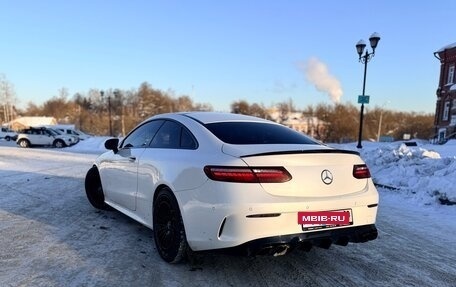 Mercedes-Benz E-Класс, 2021 год, 5 400 000 рублей, 2 фотография