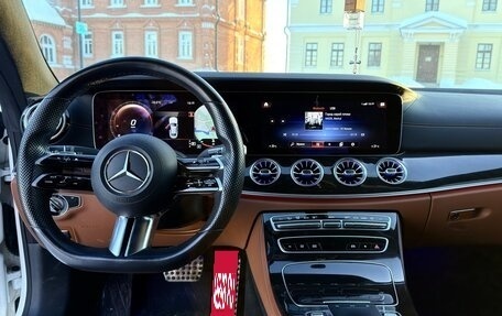 Mercedes-Benz E-Класс, 2021 год, 5 400 000 рублей, 12 фотография