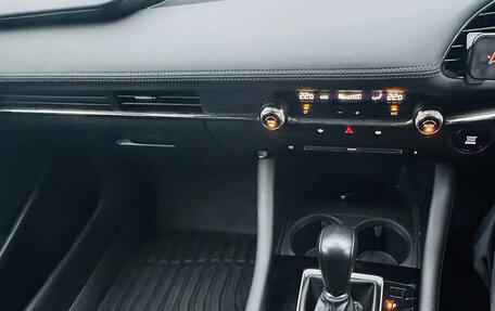 Mazda 3, 2021 год, 1 666 000 рублей, 18 фотография