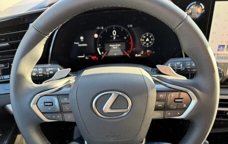 Lexus RX IV рестайлинг, 2025 год, 7 330 000 рублей, 17 фотография