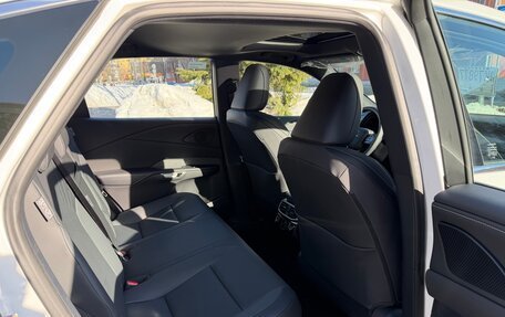 Lexus RX IV рестайлинг, 2025 год, 7 330 000 рублей, 11 фотография