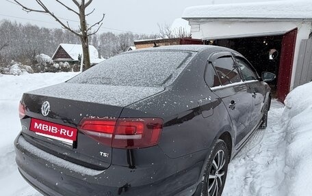 Volkswagen Jetta VI, 2016 год, 1 500 000 рублей, 3 фотография