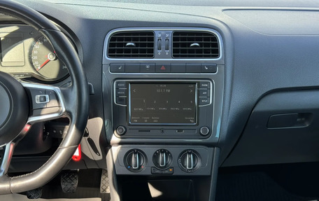 Volkswagen Polo VI (EU Market), 2019 год, 1 350 000 рублей, 21 фотография