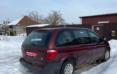 Chrysler Voyager IV, 2002 год, 390 000 рублей, 2 фотография