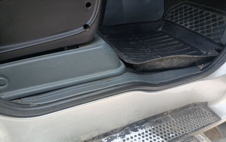 ЛуАЗ Patriot, 2012 год, 650 000 рублей, 25 фотография