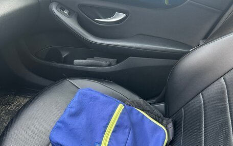 Mercedes-Benz C-Класс, 2015 год, 1 680 000 рублей, 7 фотография