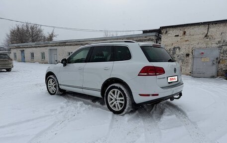 Volkswagen Touareg III, 2013 год, 1 990 000 рублей, 5 фотография