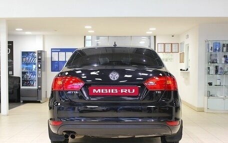 Volkswagen Jetta VI, 2013 год, 975 000 рублей, 5 фотография