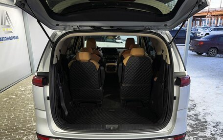 KIA Carnival, 2021 год, 3 999 000 рублей, 10 фотография