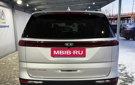 KIA Carnival, 2021 год, 3 999 000 рублей, 4 фотография