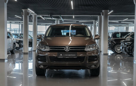 Volkswagen Touareg III, 2012 год, 2 080 000 рублей, 3 фотография