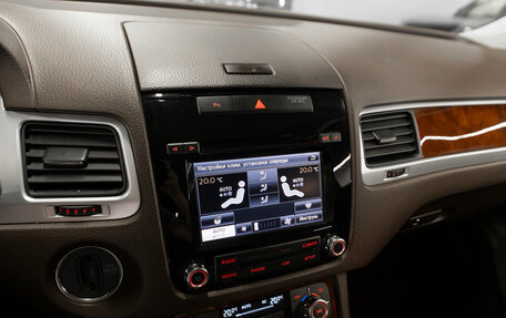 Volkswagen Touareg III, 2012 год, 2 080 000 рублей, 15 фотография