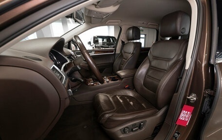 Volkswagen Touareg III, 2012 год, 2 080 000 рублей, 9 фотография