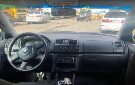 Skoda Fabia II, 2010 год, 360 000 рублей, 7 фотография