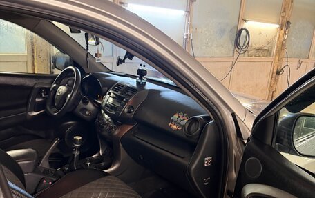 Toyota RAV4, 2011 год, 1 100 000 рублей, 11 фотография