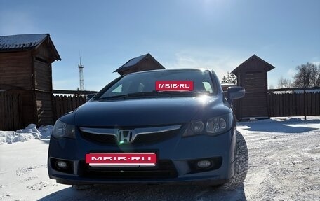 Honda Civic VIII, 2009 год, 750 000 рублей, 2 фотография