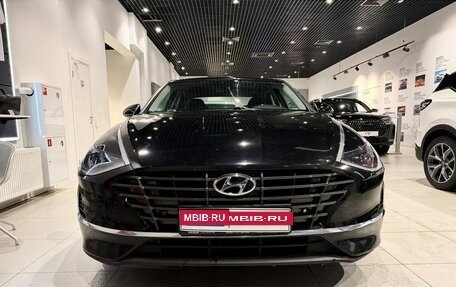 Hyundai Sonata VIII, 2020 год, 1 930 000 рублей, 2 фотография