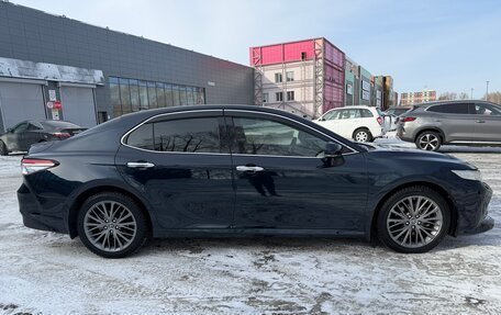 Toyota Camry, 2018 год, 2 680 000 рублей, 8 фотография