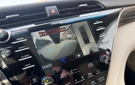 Toyota Camry, 2018 год, 2 680 000 рублей, 24 фотография