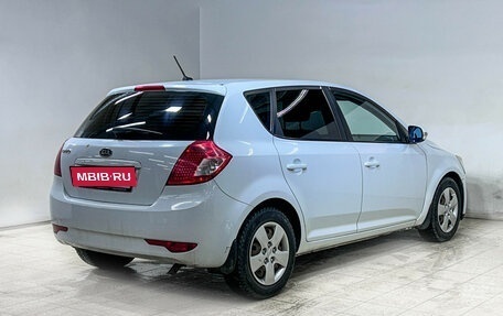 KIA cee'd I рестайлинг, 2011 год, 670 000 рублей, 4 фотография