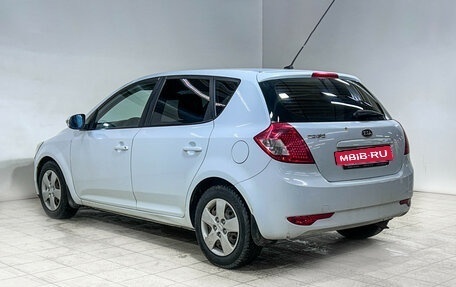 KIA cee'd I рестайлинг, 2011 год, 670 000 рублей, 6 фотография