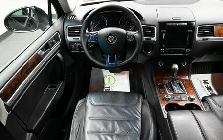 Volkswagen Touareg III, 2013 год, 2 095 000 рублей, 12 фотография