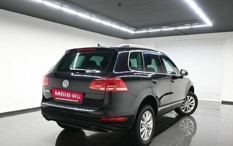 Volkswagen Touareg III, 2013 год, 2 095 000 рублей, 2 фотография