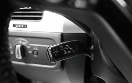 Volkswagen Touareg III, 2013 год, 2 095 000 рублей, 21 фотография