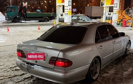 Mercedes-Benz E-Класс, 2002 год, 430 000 рублей, 7 фотография