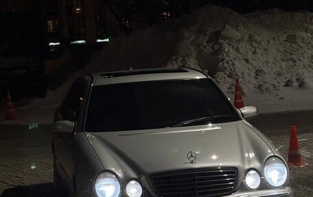 Mercedes-Benz E-Класс, 2002 год, 430 000 рублей, 12 фотография