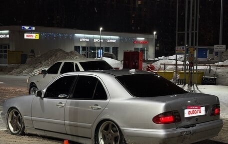 Mercedes-Benz E-Класс, 2002 год, 430 000 рублей, 5 фотография