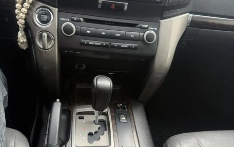 Toyota Land Cruiser 200, 2008 год, 2 780 000 рублей, 24 фотография