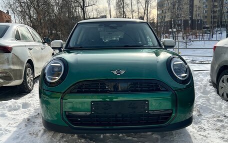 MINI Hatch, 2024 год, 4 650 000 рублей, 2 фотография