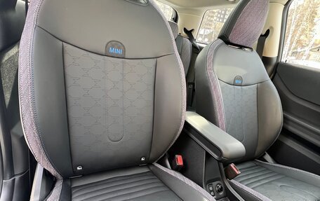 MINI Hatch, 2024 год, 4 650 000 рублей, 10 фотография