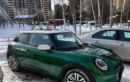 MINI Hatch, 2024 год, 4 650 000 рублей, 3 фотография