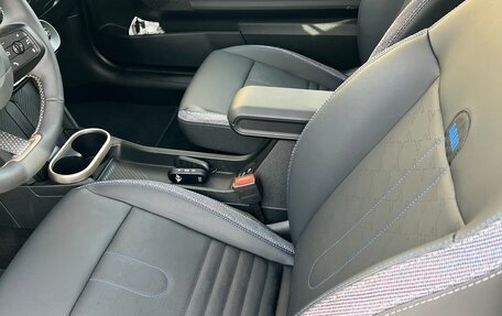 MINI Hatch, 2024 год, 4 650 000 рублей, 11 фотография