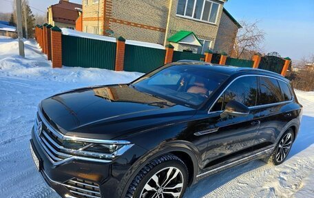 Volkswagen Touareg III, 2021 год, 6 430 000 рублей, 2 фотография