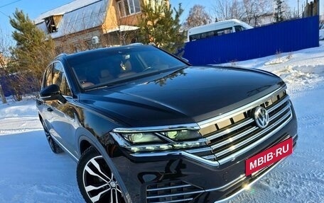 Volkswagen Touareg III, 2021 год, 6 430 000 рублей, 8 фотография