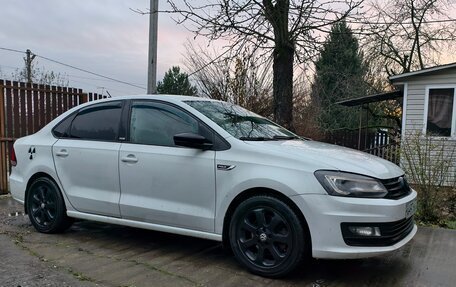 Volkswagen Polo VI (EU Market), 2017 год, 650 000 рублей, 5 фотография