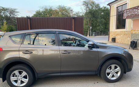 Toyota RAV4, 2013 год, 1 750 000 рублей, 4 фотография