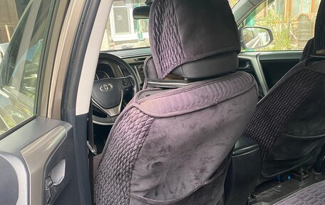 Toyota RAV4, 2013 год, 1 750 000 рублей, 12 фотография